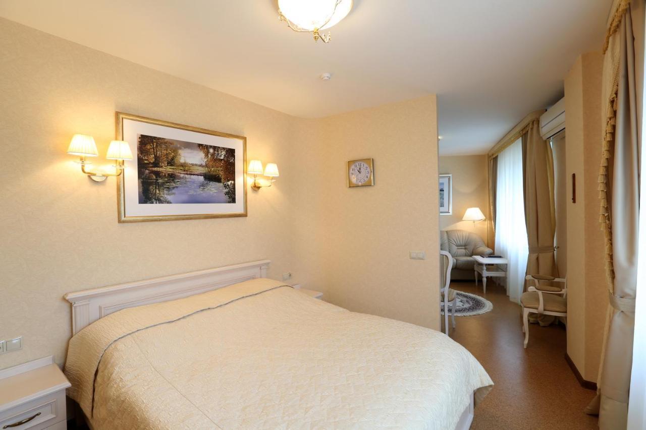 Voyage Hotel มินสก์ ภายนอก รูปภาพ